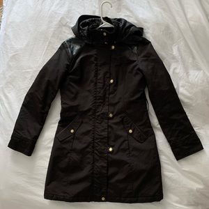 Ellen Tracy black trench coat sz Small